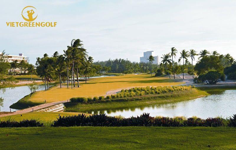 Điều Gì Khiến Sân Golf Ocean Dunes Thu Hút Golfer Tới Chơi Golf?