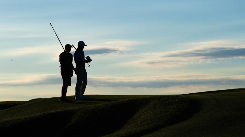 Nới lỏng luật golf tại vùng cấm địa Penalty Area như thế nào?