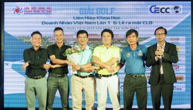 Câu lạc bộ Golf Việt Nam - Kết nối đam mê giới doanh nhân