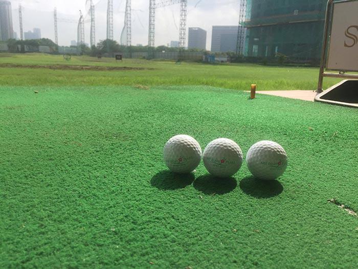 Review sân tập golf Mỹ Đình Pearl nằm tại trung tâm Tp.Hà Nội