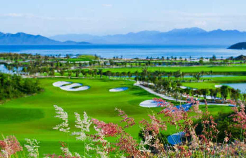 Review chi tiết sân golf Vinpearl Nha Trang