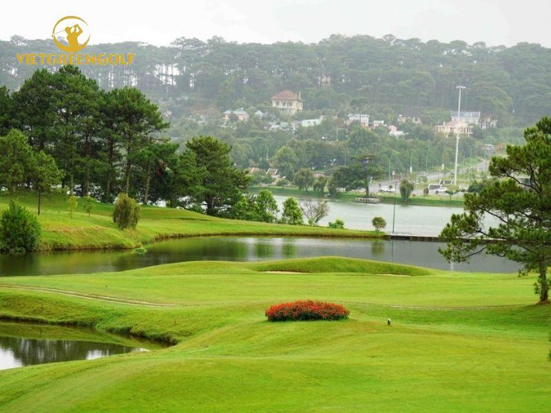 Thông Tin Và Bảng Giá Sân Golf Mường Thanh Diễn Lâm