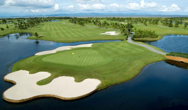 BRG Ruby Tree Golf Resort - 18 hố - trong tuần