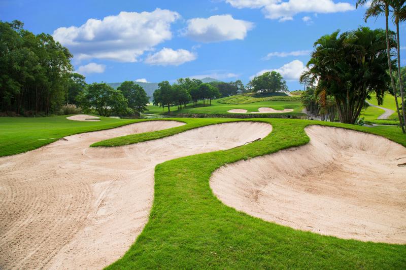 Ưu đãi hè chơi golf không giới hạn sân golf Chí Linh 18 hố