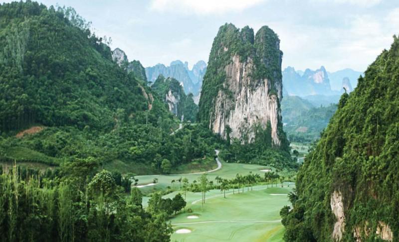 Sân Golf Phượng Hoàng - Phoenix Golf cho khách tham quan