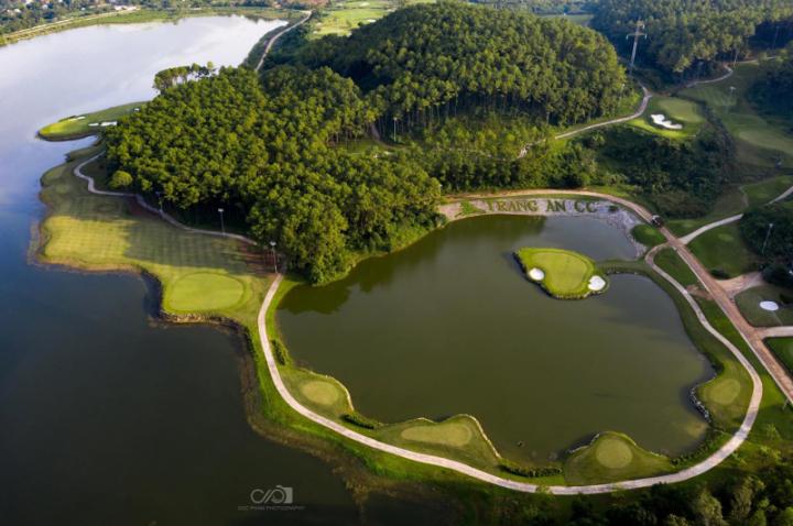 Tee off sân golf Tràng An 18 hố - Ngày thường