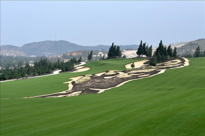 Đặt tee off sân FLC Quy Nhon Golf Links - 18 hố - trong tuần