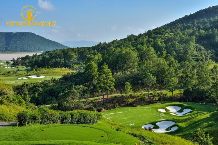 Sân golf Đà Lạt Palace Golf Club, Dalat Palace Golf Club, Bảng giá sân golf Đà Lạt Palace Golf Club, Viet Green Golf