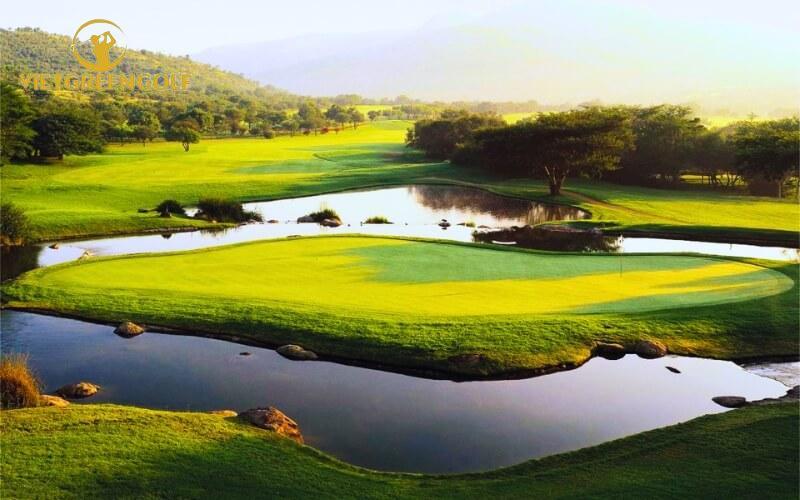 Sân golf Nam Phi, Top 5 sân golf Nam Phi, Top 5 sân golf Nam Phi tốt nhất, Viet Green Golf, Du Lịch Golf, tour du lịch golf Nam Phi, tour golf Nam Phi