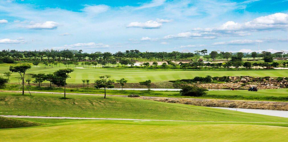 Sân Golf Harmonie Golf Park tiêu chuẩn 18 hố cuối tuần