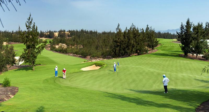Combo golf tiết kiệm tại FLC Quy Nhơn chỉ từ 3.250.000VNĐ/pax