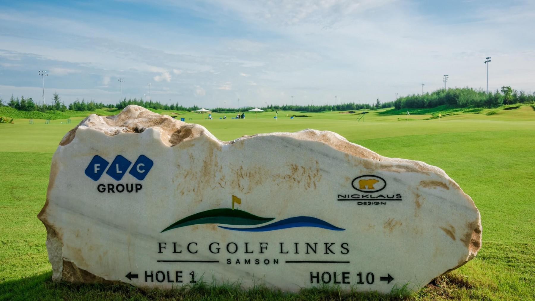 Tee off sân golf FLC Sầm Sơn 18 hố cuối tuần