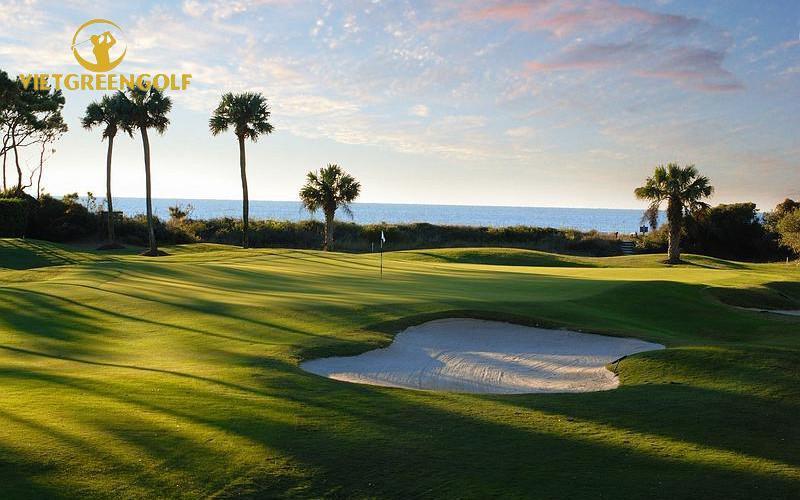 Bảng giá sân golf Sea Links Golf & Country Club
