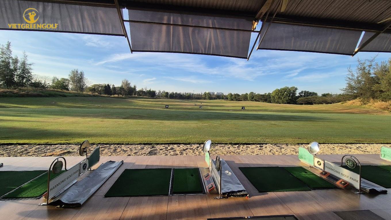 Bảng giá sân golf Harmonie Golf Park