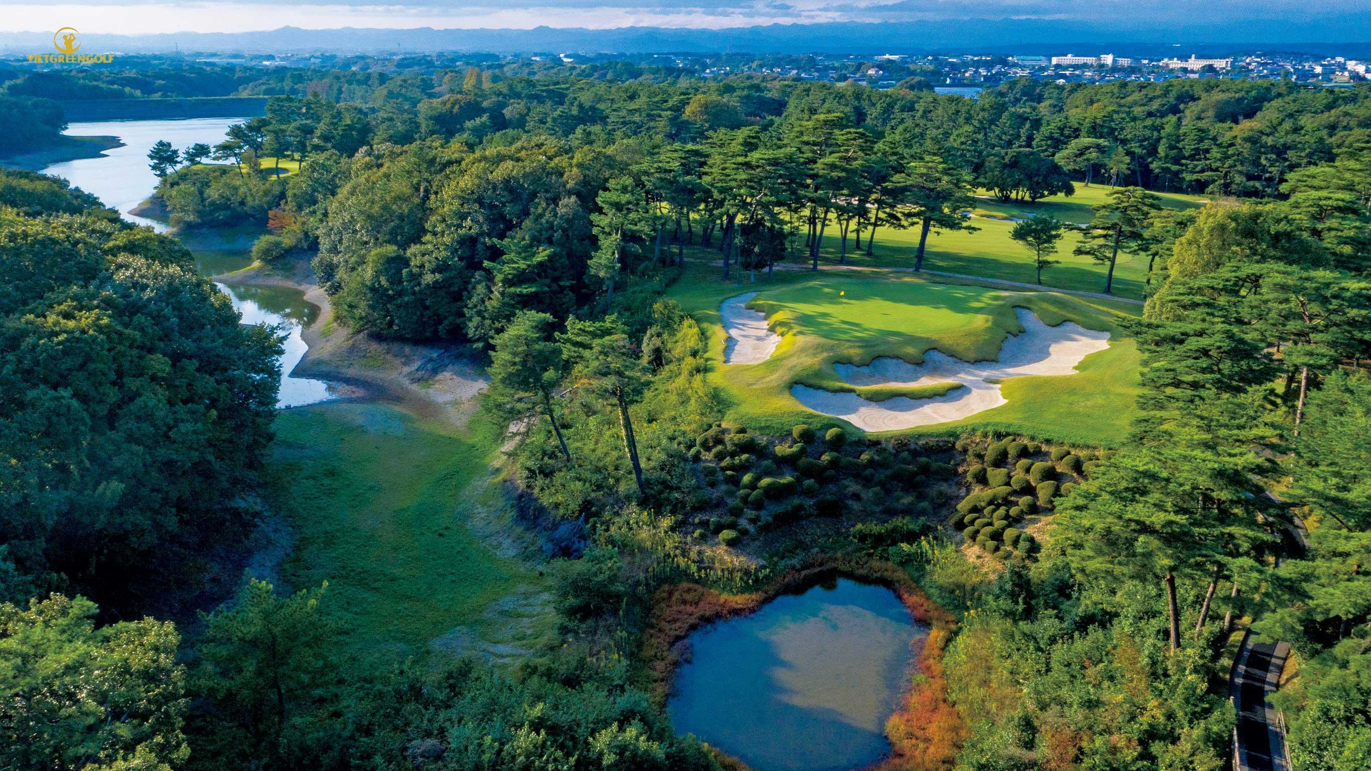 Hirono Golf Course