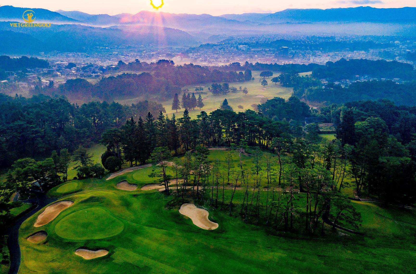 Naruo Golf Club