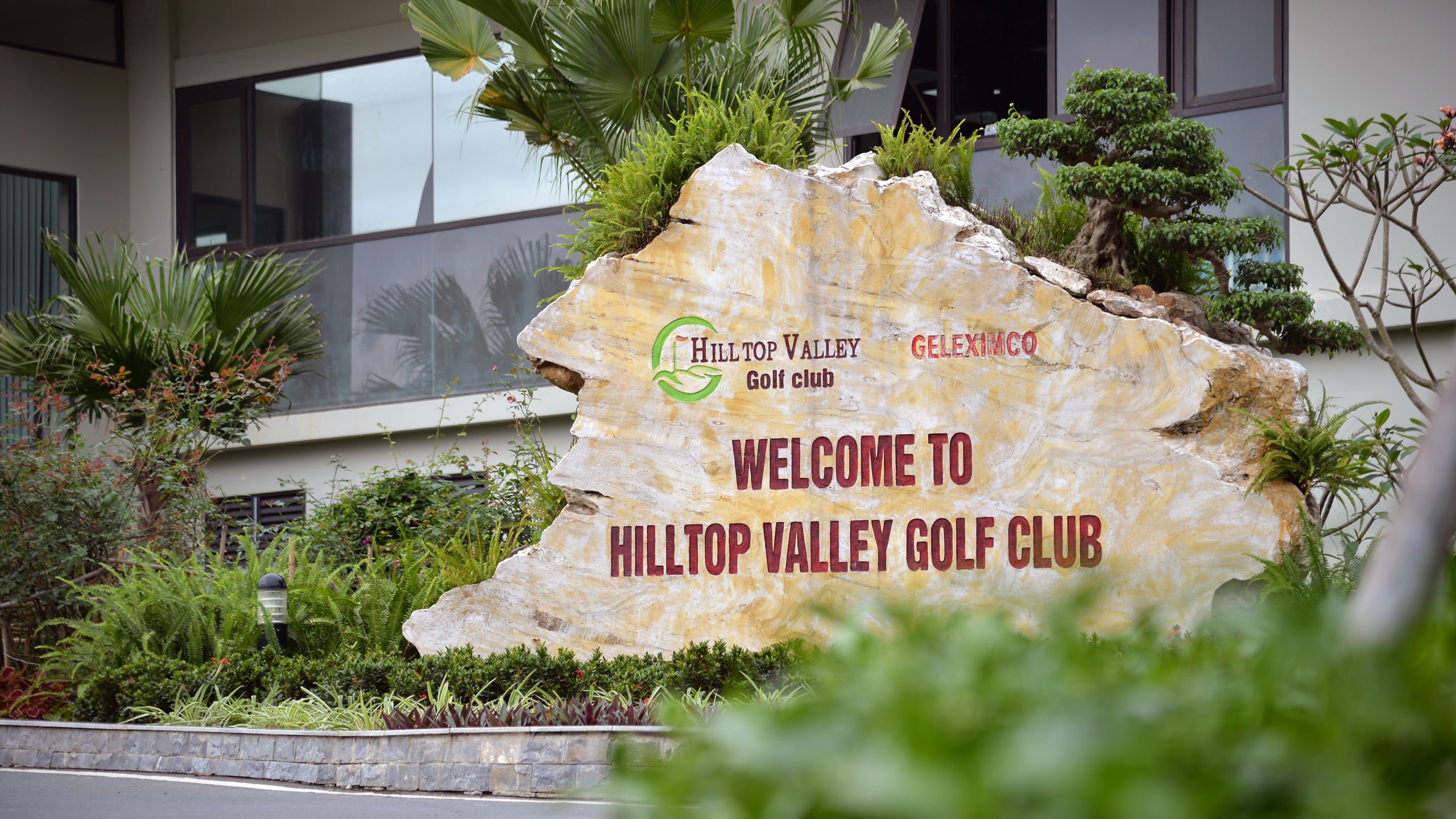 Viet Green Golf, sân golf Hilltop Valley