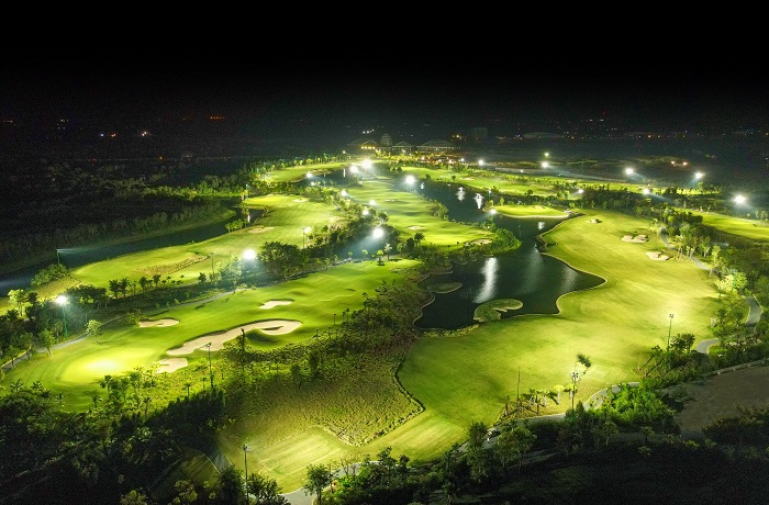 Viet Green Golf, sân golf Long Biên