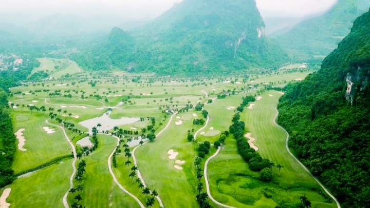 Viet Green Golf, sân golf top miền Bắc