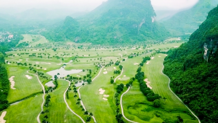 Viet Green Golf, top những sân golf Miền Bắc