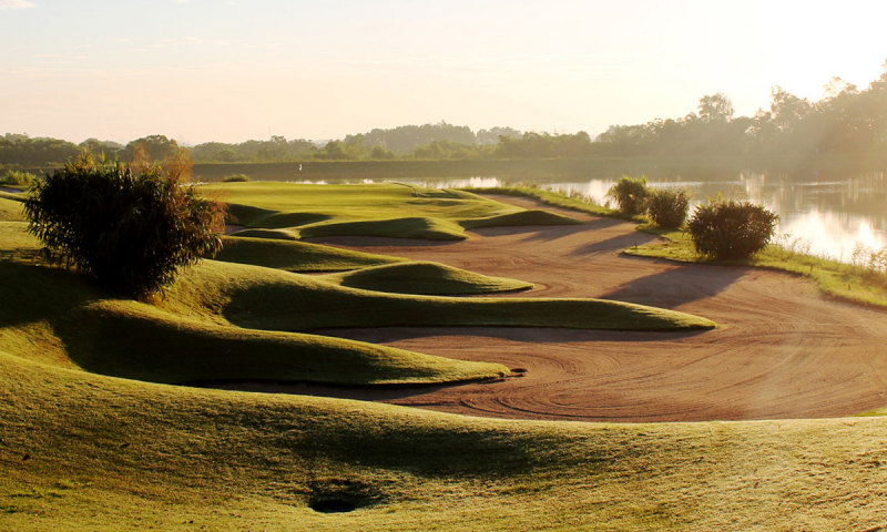 Viet Green Golf, sân golf Skylake