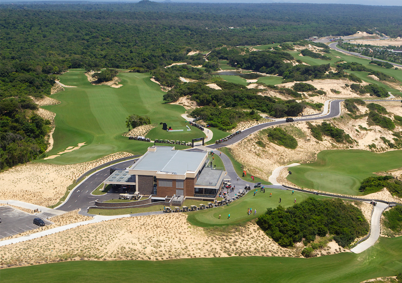 Viet Green Golf, sân golf Laguna Lăng Cô, Bluffs Hồ Tràm